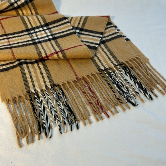 V. Fraas Scarf 100% Acrylic Made in Germany - Picture 4 of 7